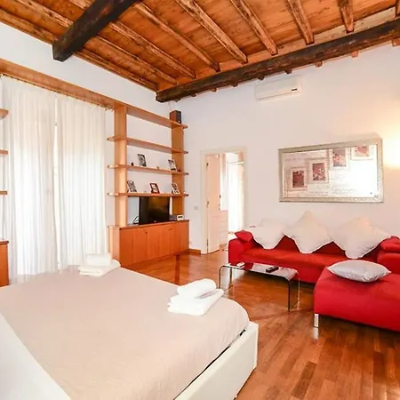 Pantheon 2 - Large In The Hearth Of A 公寓 *