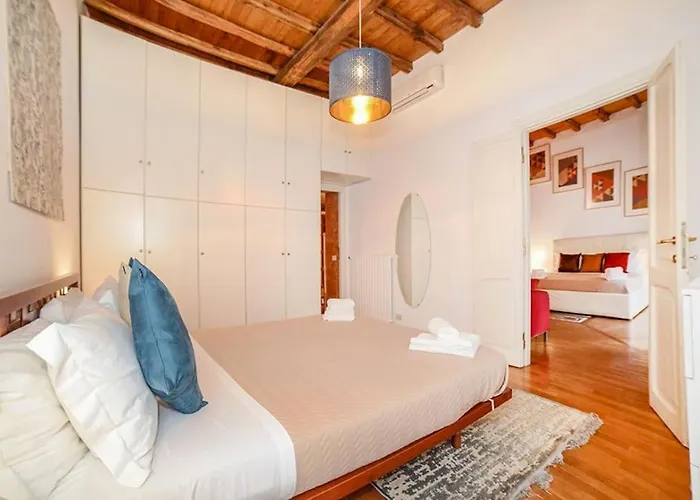 Pantheon 2 - Large In The Hearth Of A 公寓